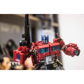 Mô hình Robot biến hình Optimus Prime ss38