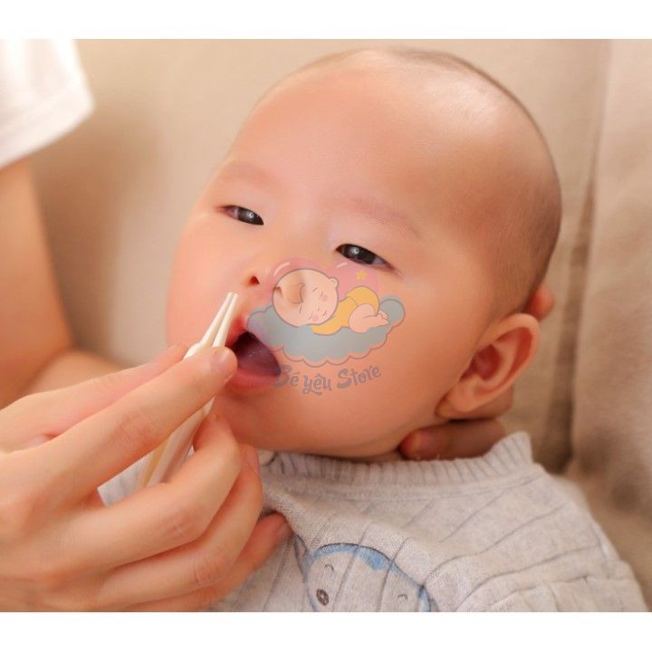 Dụng cụ gắp gỉ mũi an toàn cho bé