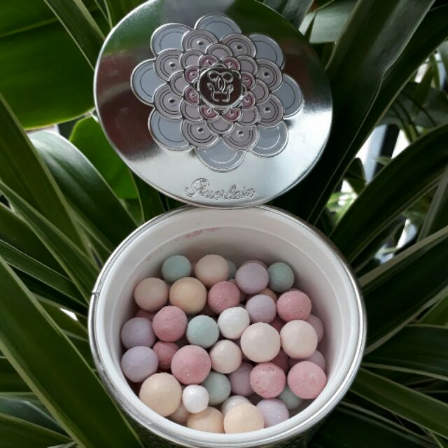 Phấn phủ viên ngọc trai Guerlain Meteorites