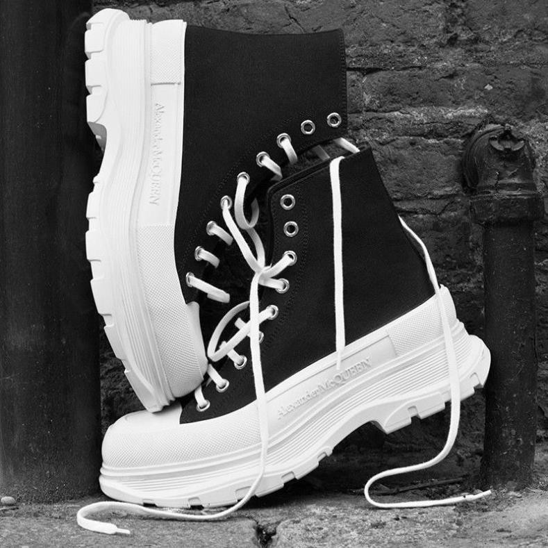 Giày Sneaker MC Queen Độn Đế Cổ Cao Dây Lụa Cao Cấp Full Box Full Bill