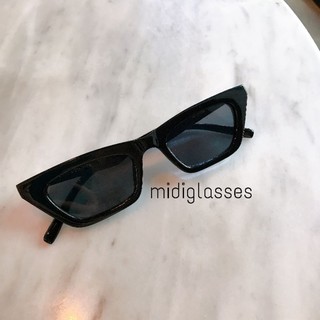 KÍNH RÂM DÁNG XẾCH