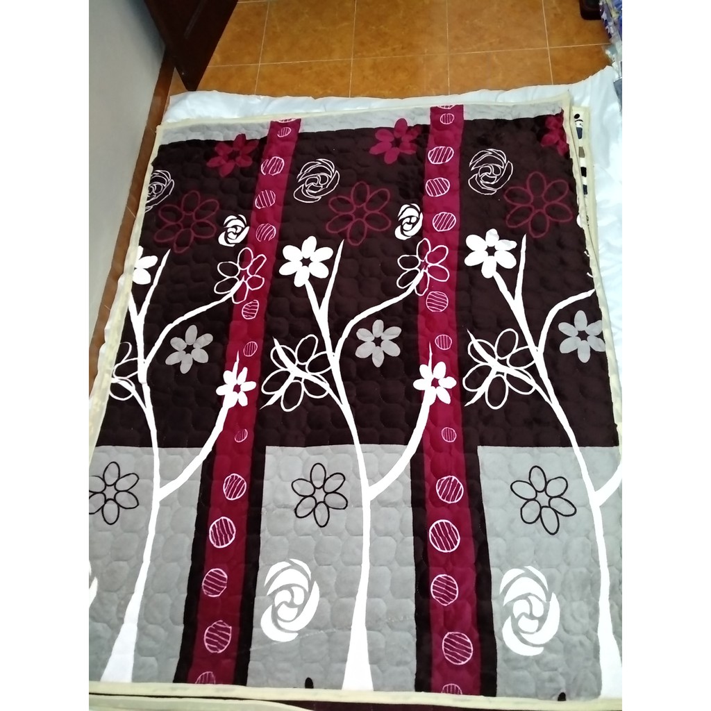 Thảm nỉ trải giường hoa văn 180x200cm