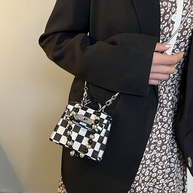 IELGY Túi Đeo Chéo Vai Có Dây Xích Đính Ngọc Trai Thời Trang Dành Cho Nữ