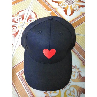 Nón Lưỡi Trai Trái Tim