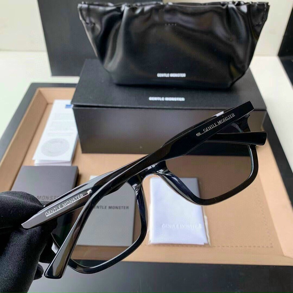 Gọng kính GM MOMATI dáng vuông màu vàng cam cực chất