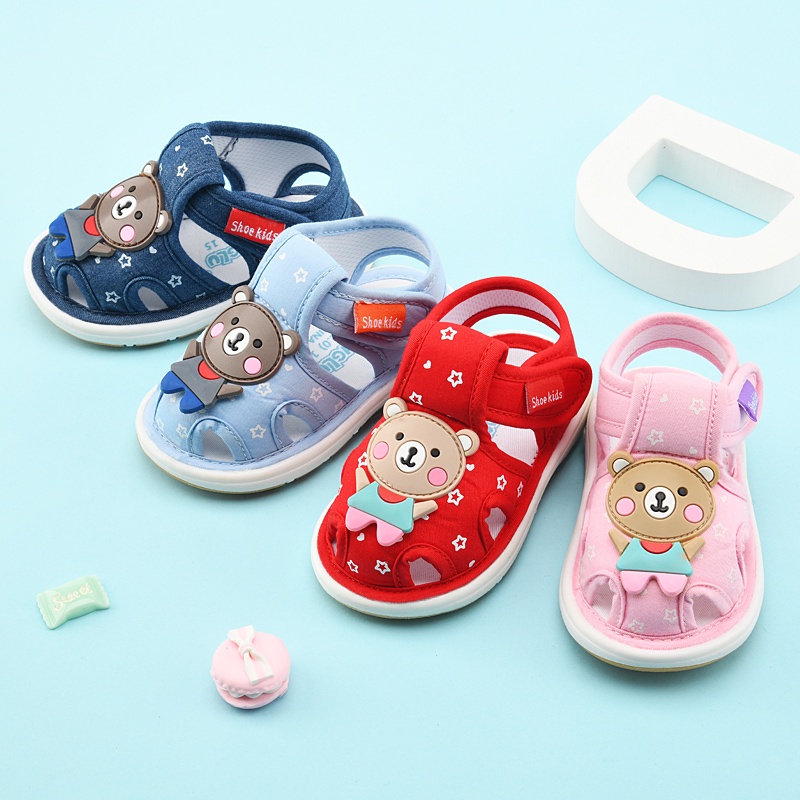Giày cao su mềm thoáng khí chống trượt trọng lượng nhẹ họa tiết gấu hoạt hình dễ thương cho bé