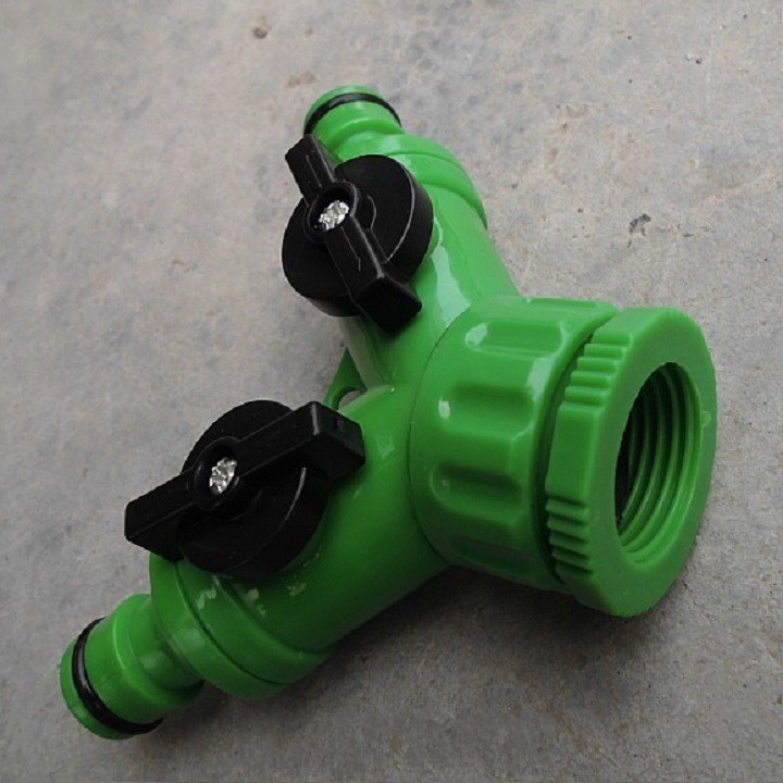 ĐẦU NỐI TẠI VÒI NƯỚC CÓ REN NGOÀI 20mm OR 25mm 1 RA 2 CÓ VAN KHÓA TIỆN ÍCH - 144