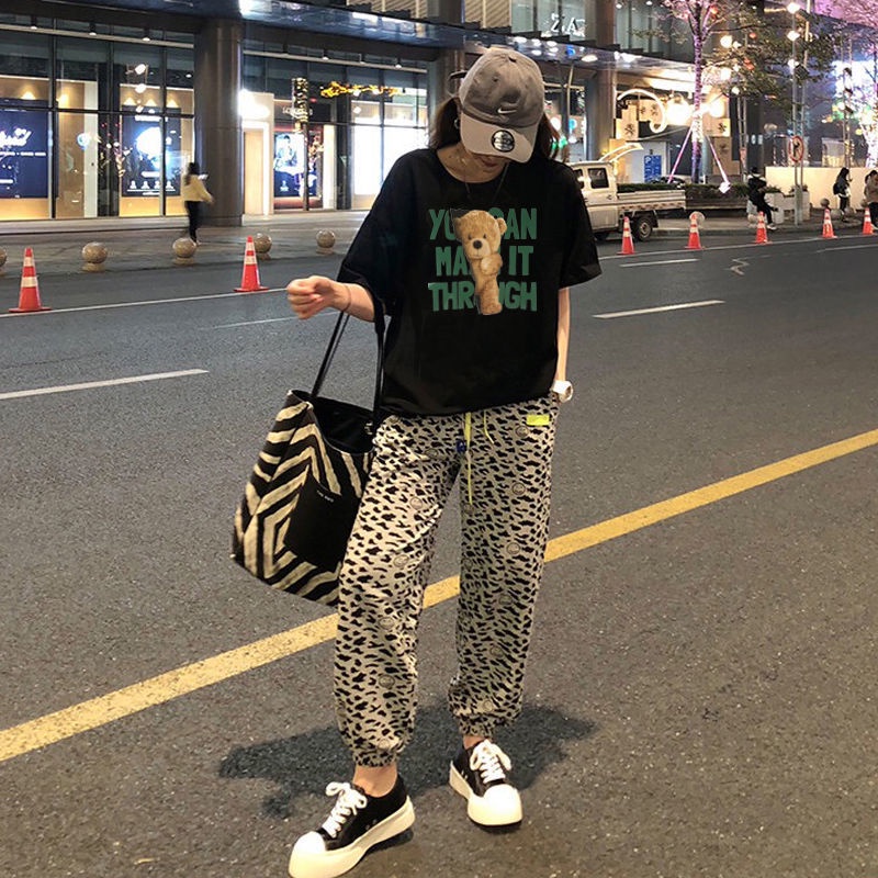 Áo Thun Cotton Tay Ngắn Dáng Rộng In Hình Gấu Và Chữ Đơn Giản Thời Trang Phong Cách Harajuku