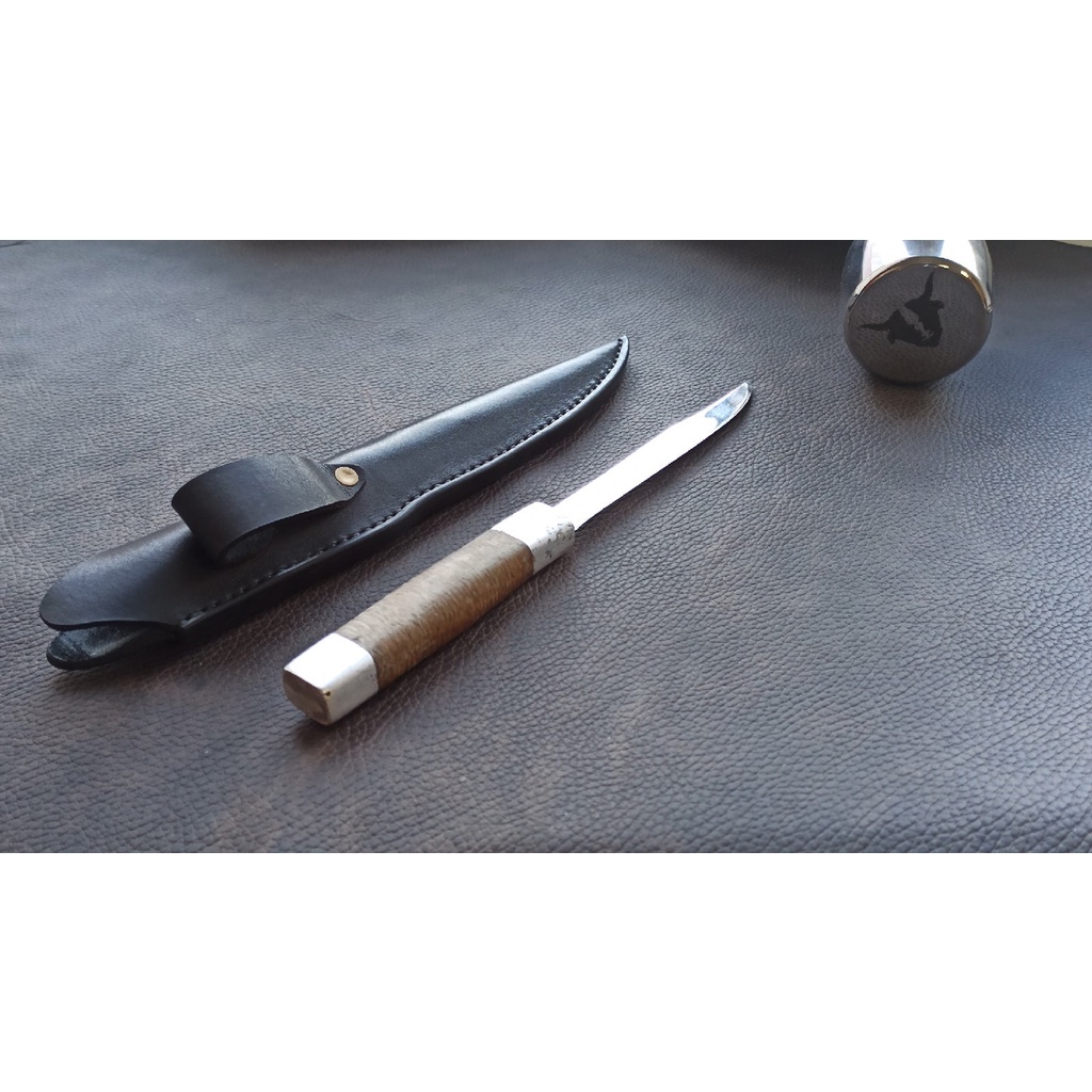 Bao da bò leather sheath