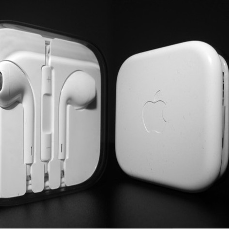 Tai nghe iphone Tai Nghe Nhét Tai 3.5mm Giá Rẻ chân jack 5/5s/6/6s/plus Xiaomi Samsung oppo logo táo - Lala17