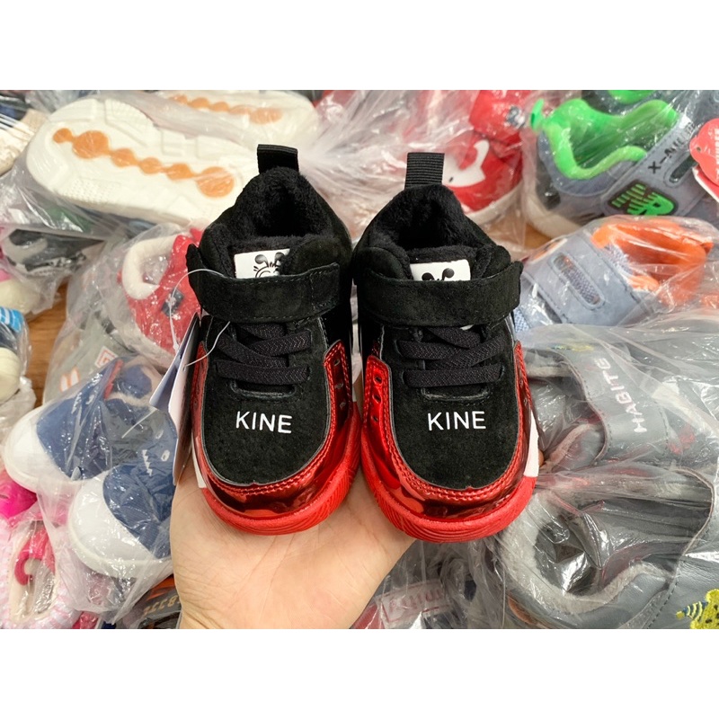 Giày thể thao cho bé trai bé gái size 16-25
