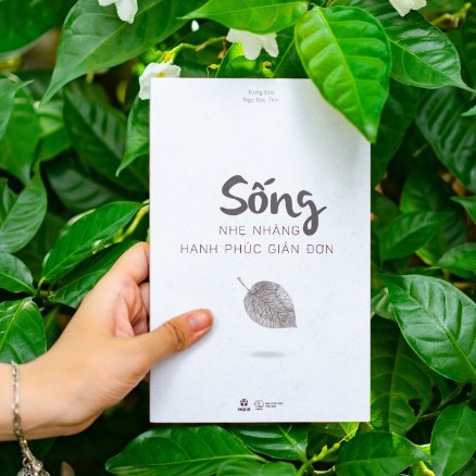 Sách - Sống nhẹ nhàng, hạnh phúc giản đơn