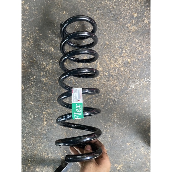 Lò xo sau toyota Innova