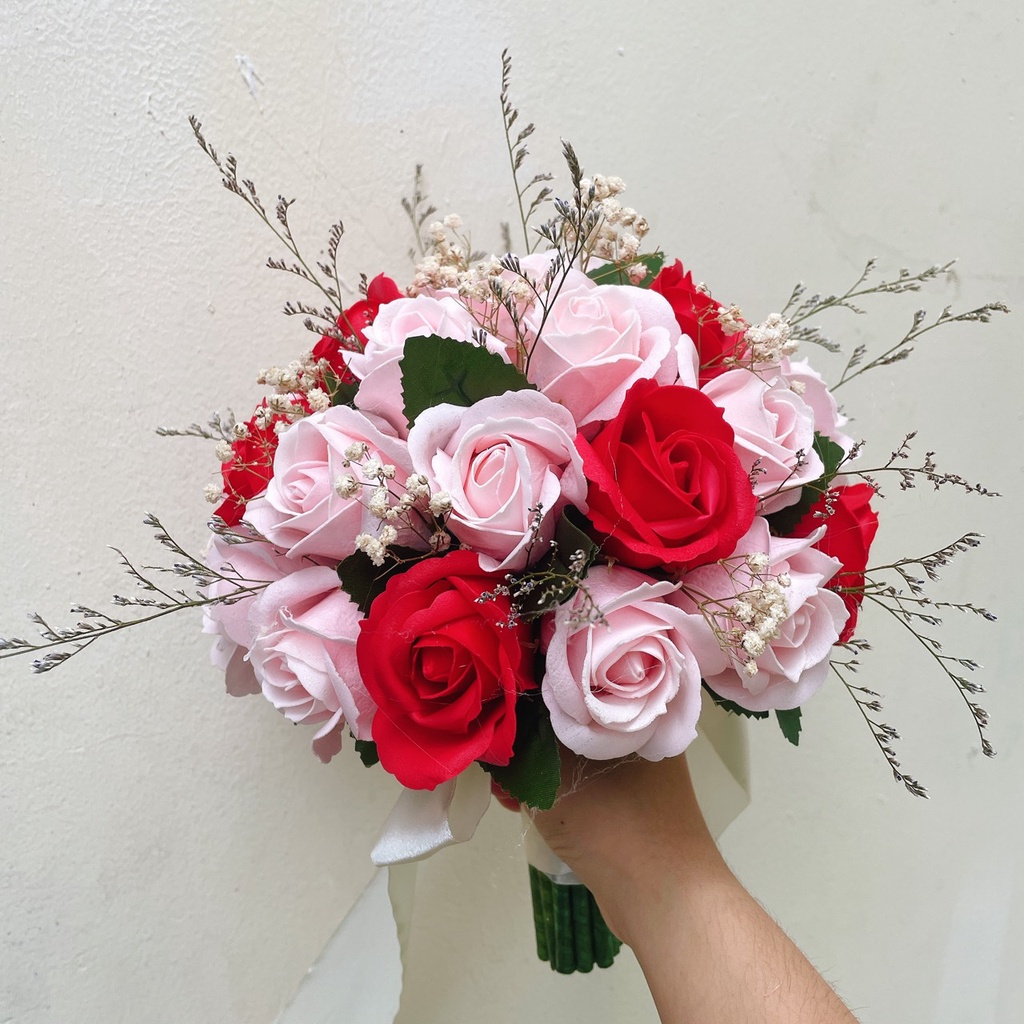 Hoa cưới cầm tay cô dâu, bó hoa sáp thơm màu trắng đỏ đô điểm baby khô phụ kiện chụp hình cưới