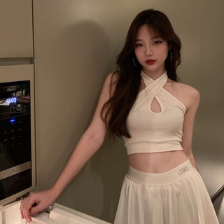 Áo ôm body dáng croptop dây chéo cổ phối