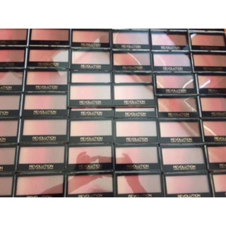 Phấn má Revolution Gradient Highlighter Rose Quartz Light
