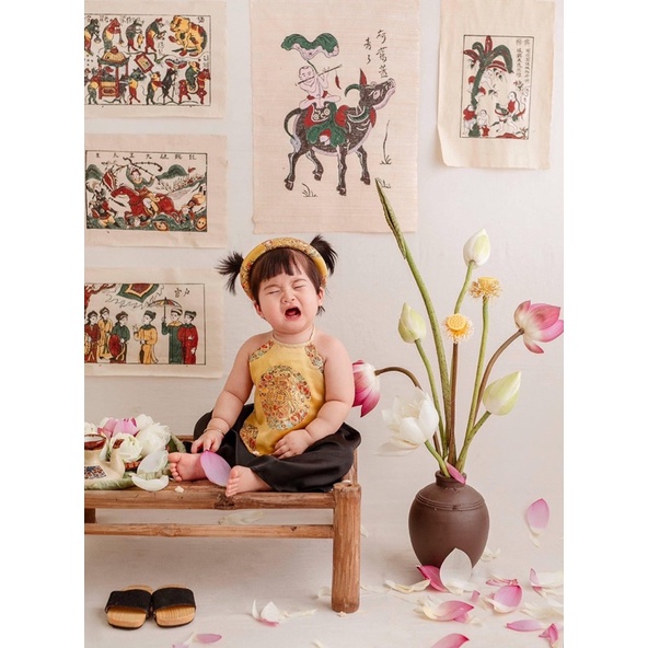 Yếm gấm trang phục tết trung thu