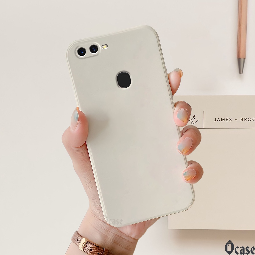 Ốp lưng Oppo A7 / A5s / A12 / A12s in gấu KAWS và bearbrick cạnh viền vuông có bảo vệ camera