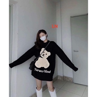 Áo nỉ dài tay cổ tròn gấu nghiêng đầu Never
