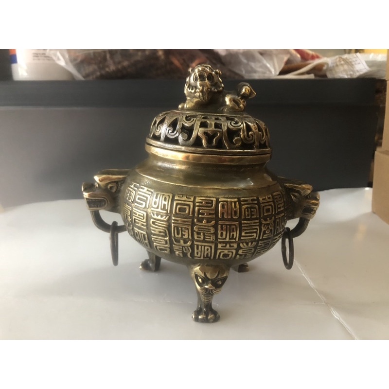 Lư đồng công trầm - Lư nghê  khắc chú