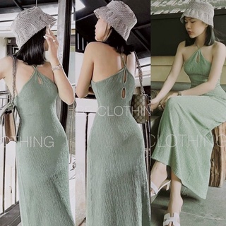Đầm midi cổ yếm khoét ngực
