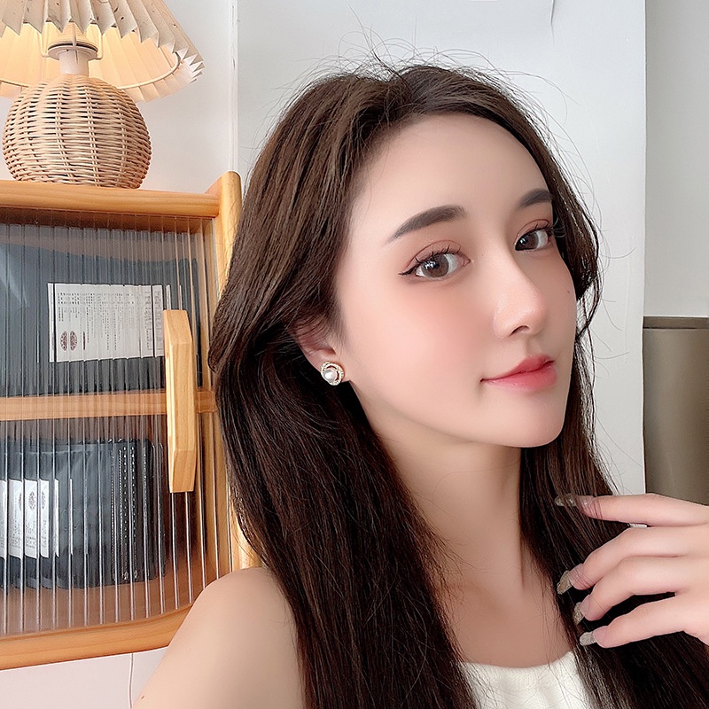 Khuyên tai kẹp không bấm lỗ chốt cố định K048 bằng hợp kim mạ vàng hình tròn đính đá kết hợp hạt trai dáng ngắn Leous