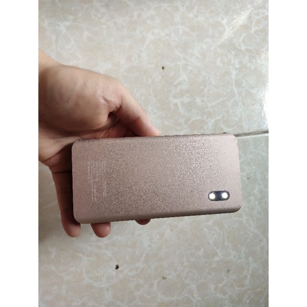 Sạc dự phòng năng lượng mặt trời titan 10000mah