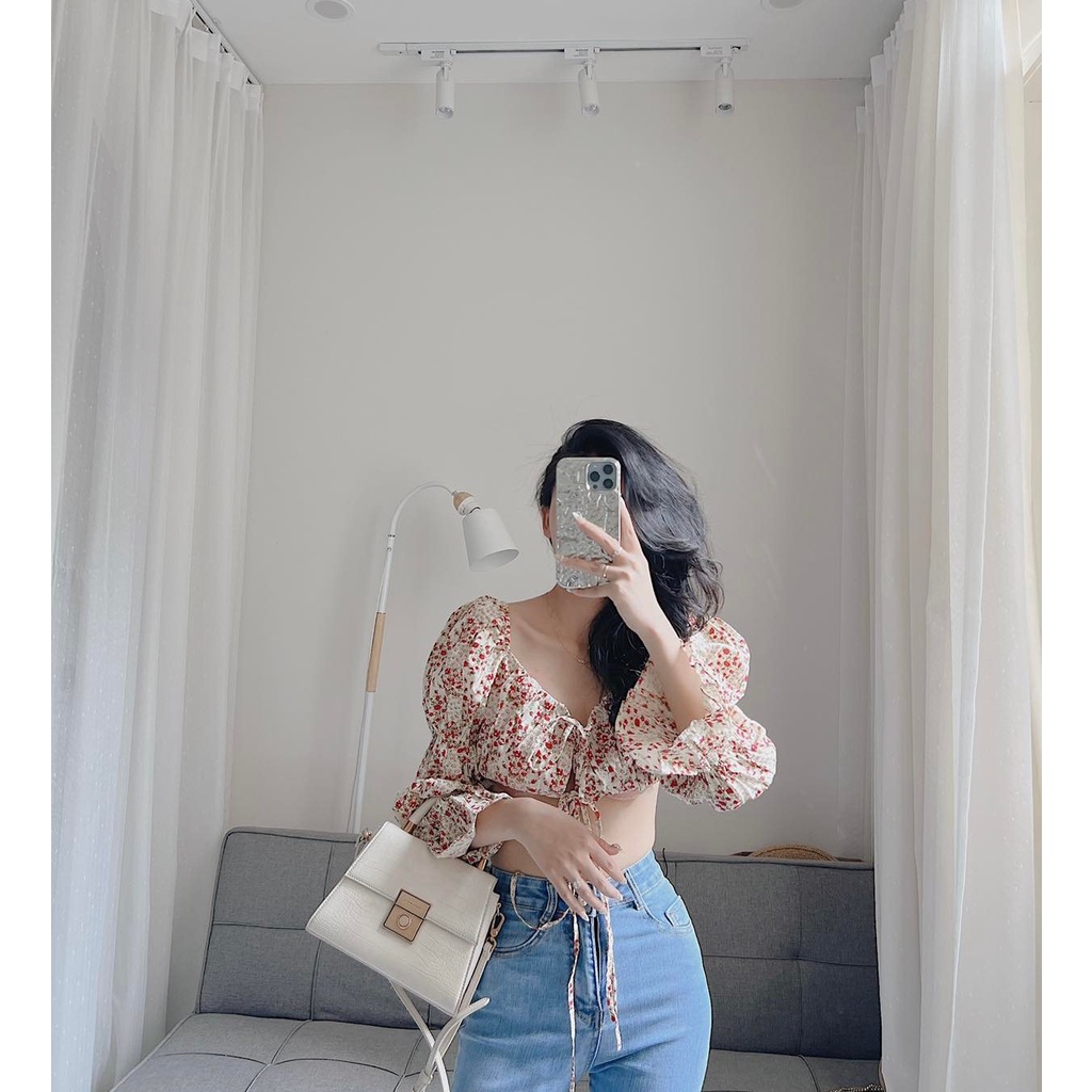 Áo croptop hoa nhí dài tay Samhyewear