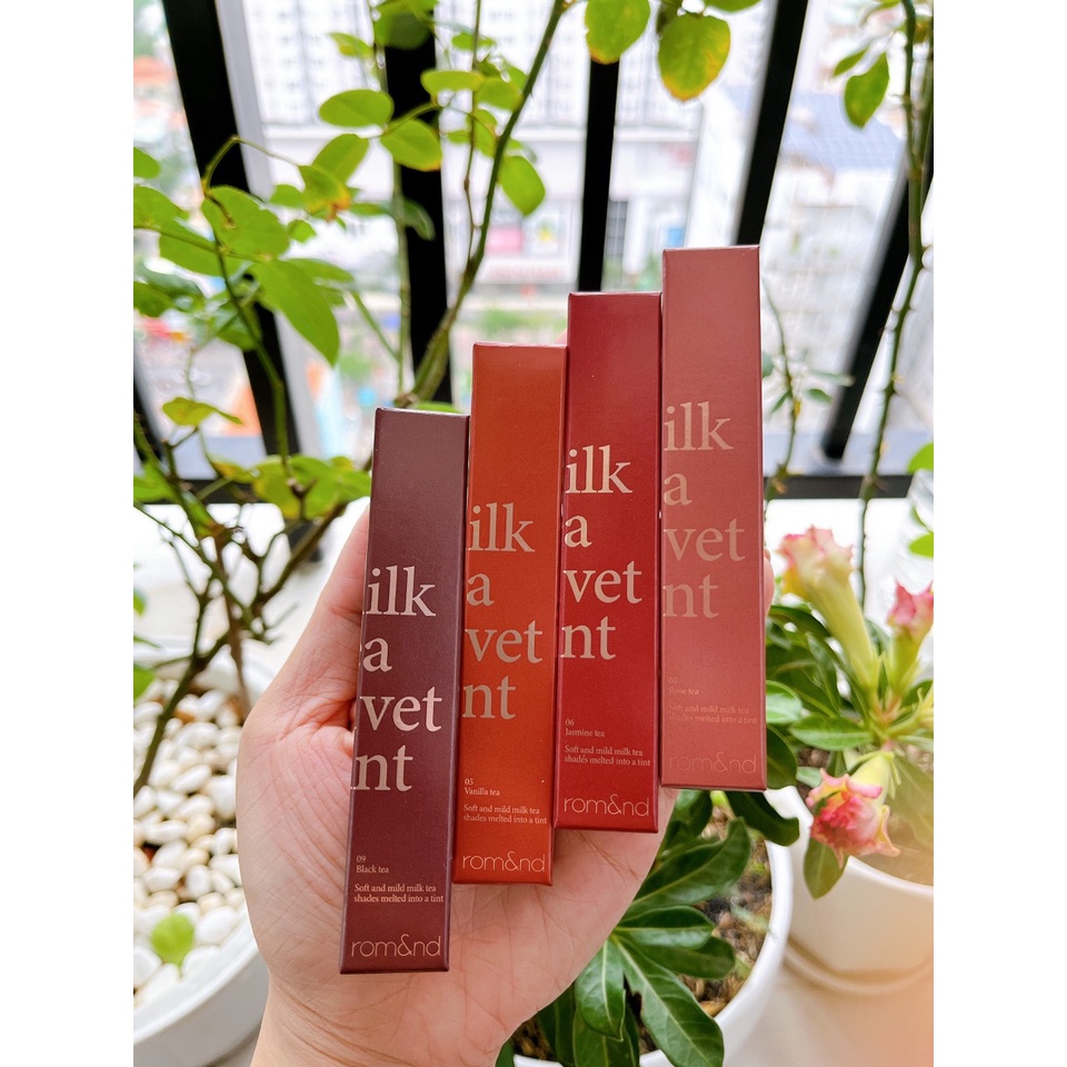 Son Kem Lì Hàn Quốc Mịn Mượt Romand Milk Tea Velvet Tint Ver 2 4.4g