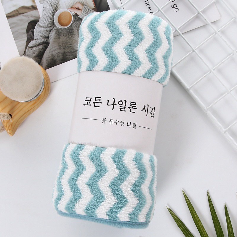 Khăn mặt Hàn Quốc cao cấp 5 màu bông mềm Cực thích , mềm mại dịu êm dùng được cho bé sơ sinh.