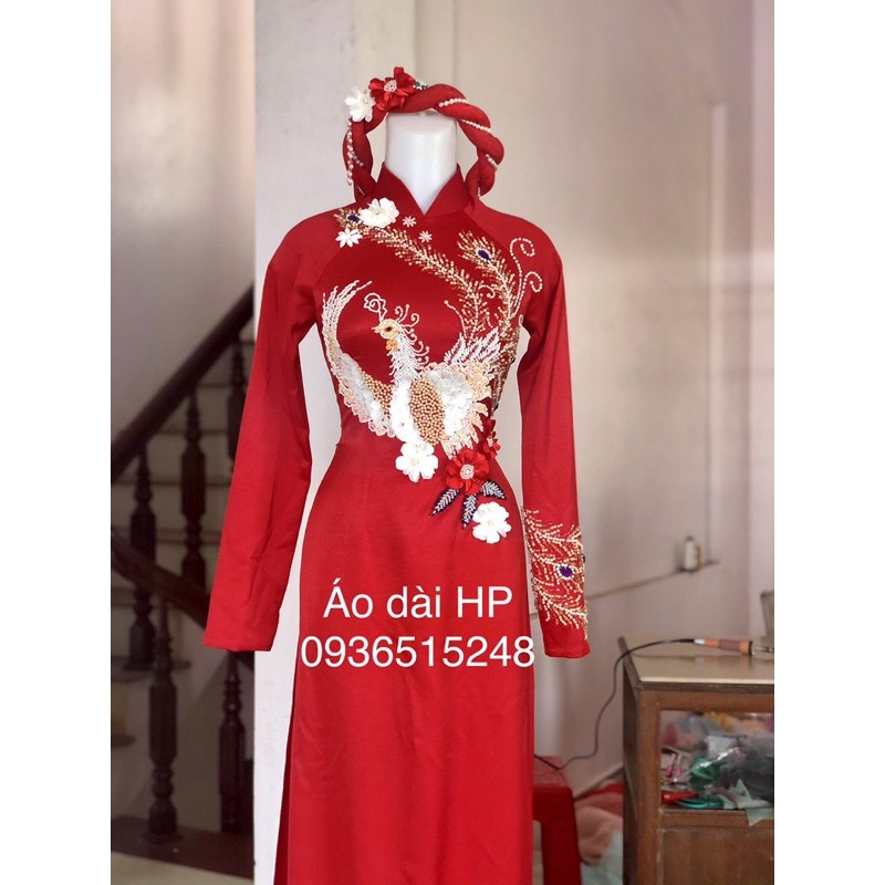 Áo dài cặp đỏ