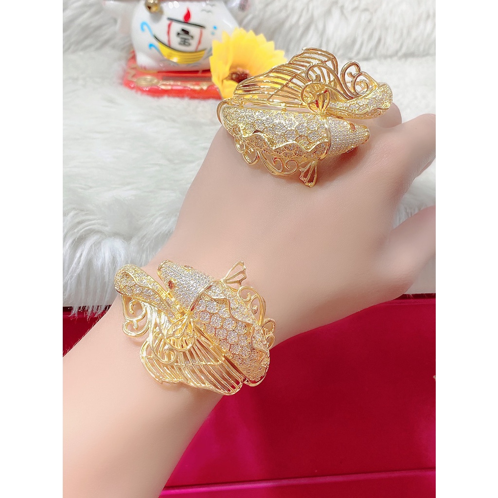 Vòng tay con cá UHA, lắc tay bền màu thiết kế cao cấp sáng lấp lánh V469VCK-557