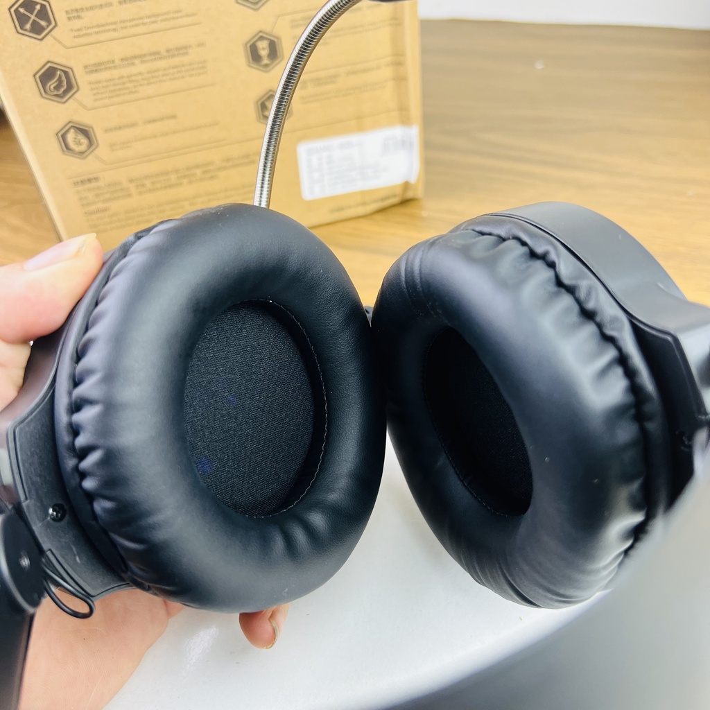 Tai nghe chụp tai máy tính GAMING MC Q9 có đèn LED đổi màu, có mic đàm thoại, headphone chơi game trên laptop, pc