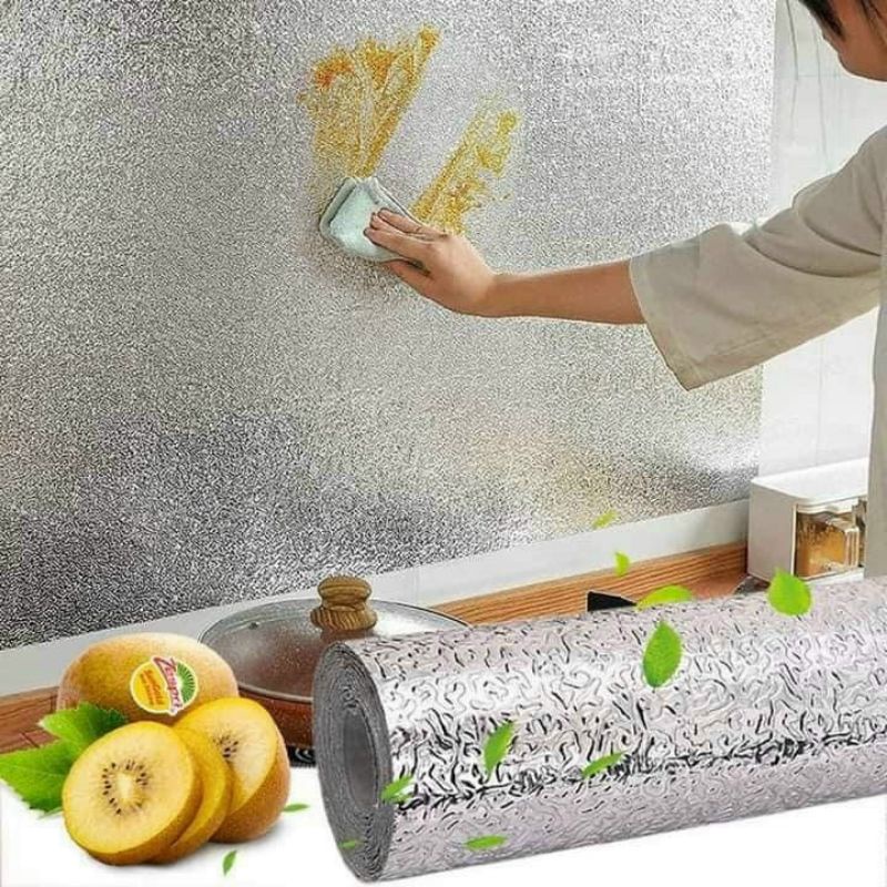 Cuộn giấy bạc dán bếp cách nhiệt, miếng decal dán tường nhà bếp chống thấm bền đẹp. 1 set 2 cuộn/ chỉ có 85k thui ạ
