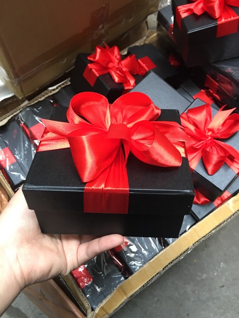 Sỉ hộp đựng Son-Hoa Lụa cực Chảnh | BigBuy360 - bigbuy360.vn