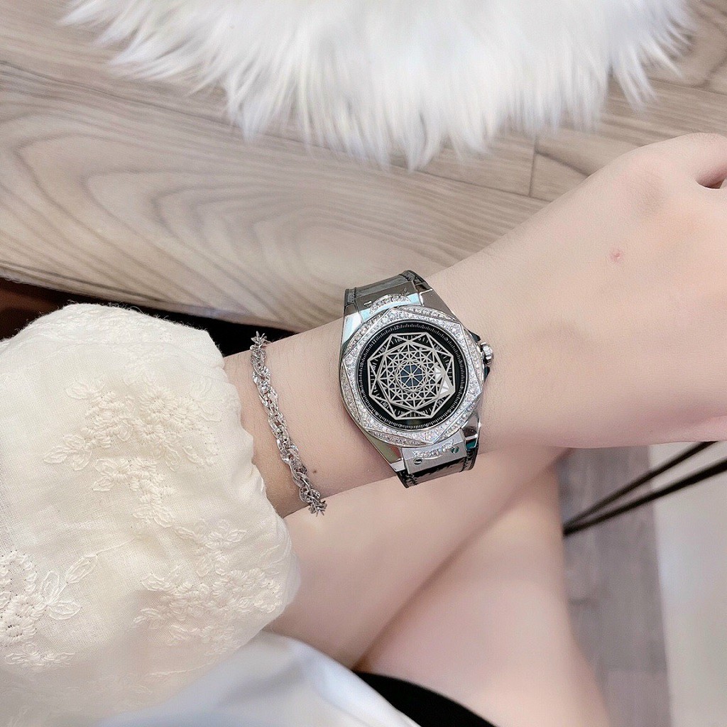 Đồng Hồ Huboler Hanboro Nữ Dây Silicon Bọc Da Đen Silver Authentic 38mm