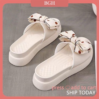 Dép bánh mì đế cao dép đế xuồng dép sandal đế xuồng dày quai nơ chống trượt thời trang mùa hè mới 2022