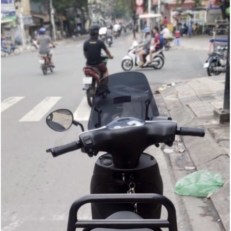 KÍNH CHẮN GIÓ DÀNH CHO PIAGGIO ZIP