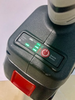 máy siết bulong hitachi 88v 2 pin