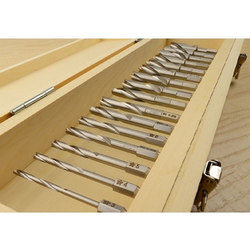 Mũi khoan gỗ, hiệu Star-M, No.06, Thép Carbon 100%, 3-22mm