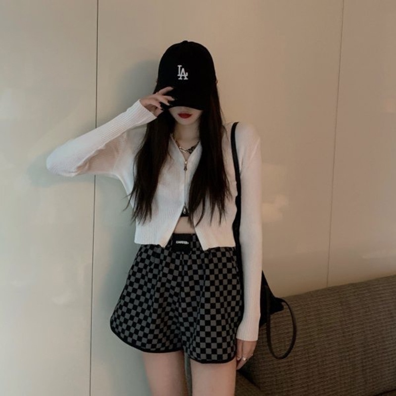 Quần short thể thao IELGY lưng cao dễ phối đồ thời trang cho nữ