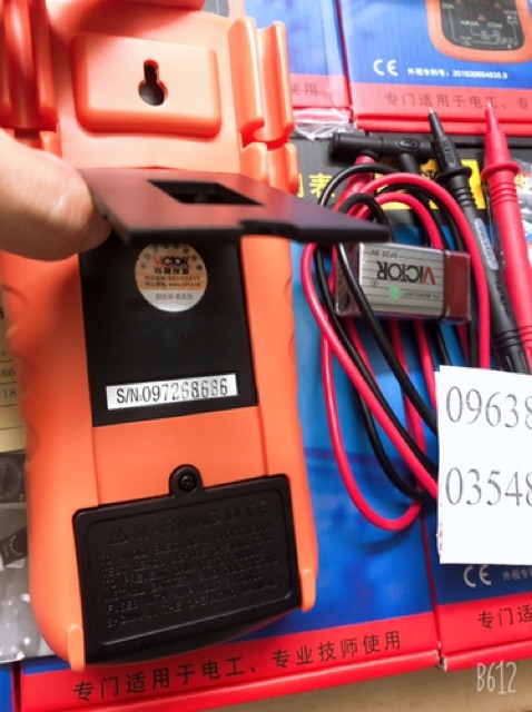 Đồng hồ vạn năng VICTOR 890c+