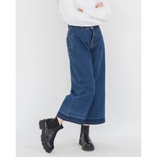 Quần Jeans Bò Culottes Nữ SSSTUTTER Button Jeans