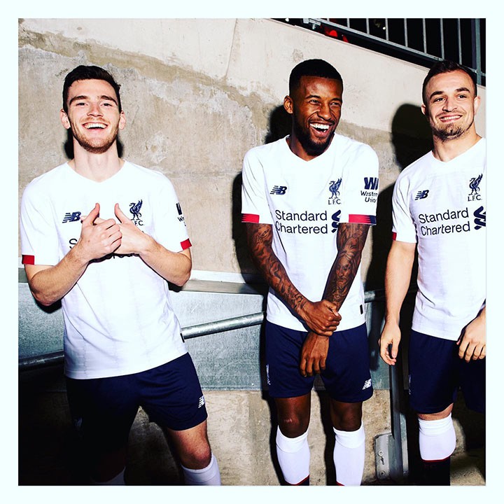 Tất, vớ đá bóng 19-20 CLB Liverpool