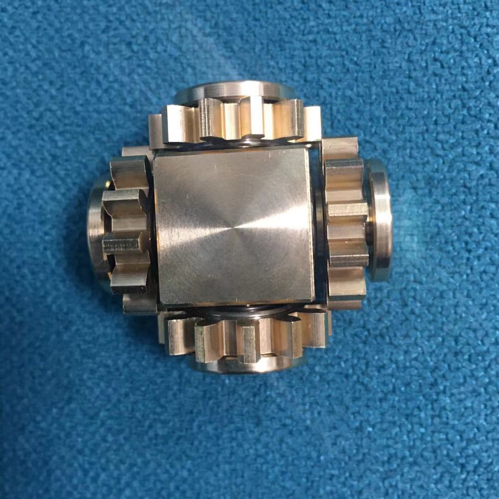 Every Day Carry Office Fidget Cube Spinner Gear Robot Finger Games Hand Toy for Adult ADD ADHD Sufferers Relieve Stress Anxiety Autism