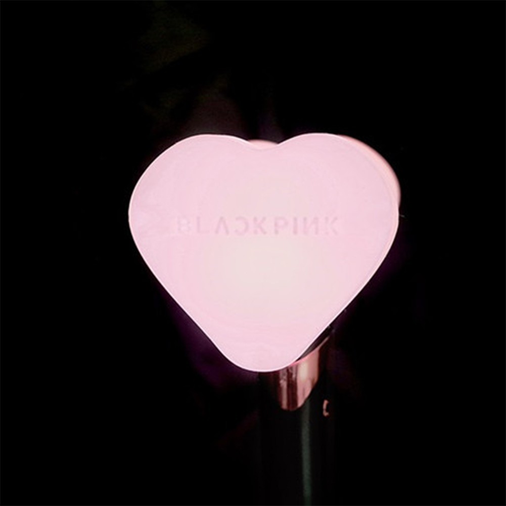 Đèn cầm tay phong cách nhóm nhạc Hàn Quốc Blackpink