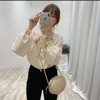 Áo sơ mi cổ nơ