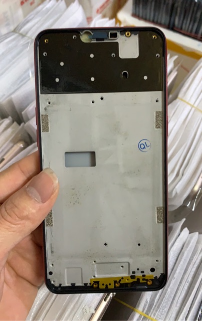Vỏ + xương oppo A3s zin