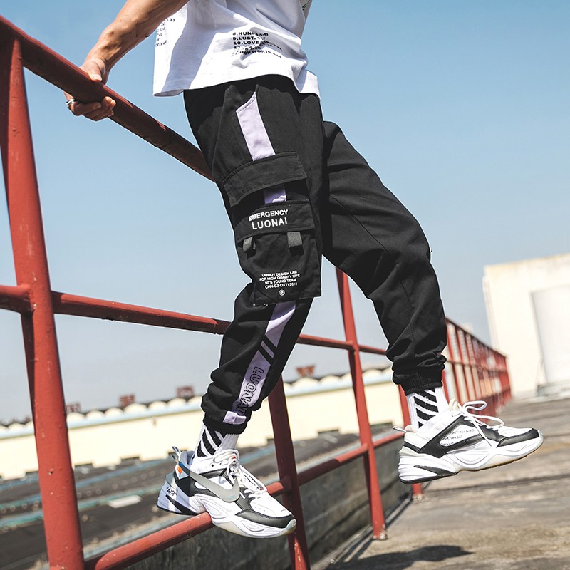 Quần Jogger Túi Hộp Nam UNI-ROY Phối Sọc Trắng Lớn Bo Ống Trẻ Trung JOGGER NAM 9000051C3 | BigBuy360 - bigbuy360.vn