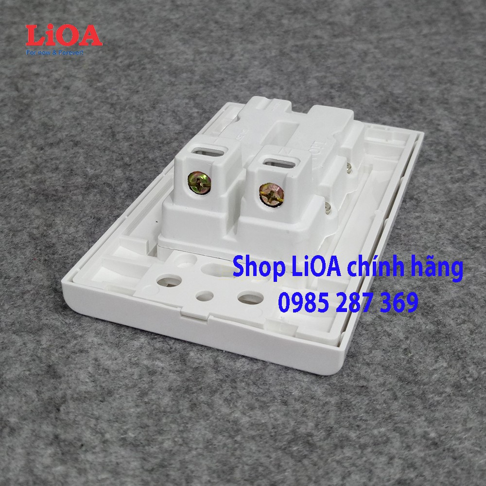 Ổ cắm điện ba 2 chấu LiOA 16A - 3520W